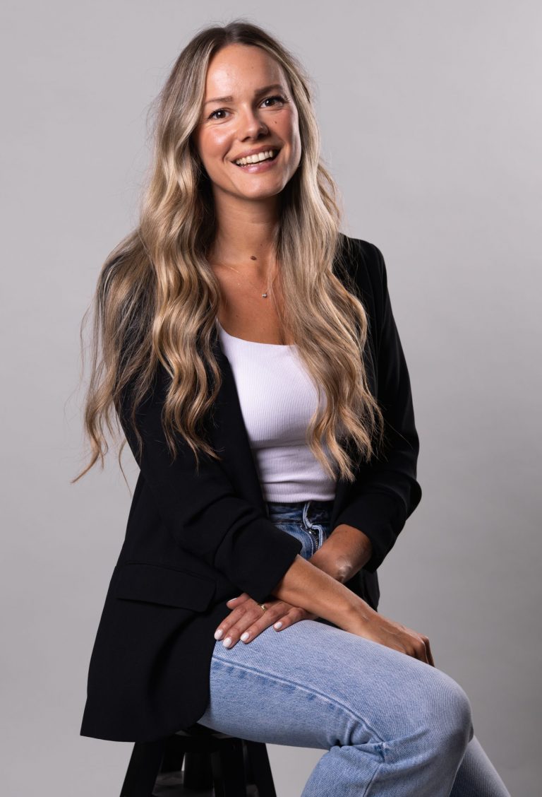 Magdalena, zertifizierte Google Ads Spezialistin Wien | Niederösterreich , unterstützt Unternehmen dabei, gezielt die richtigen Kunden zu erreichen – mit ehrlicher, transparenter und nachhaltiger Zusammenarbeit